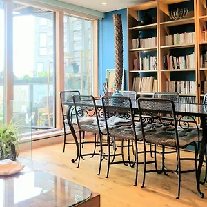 Bermondsey Square - A Bespoke 4* Londres